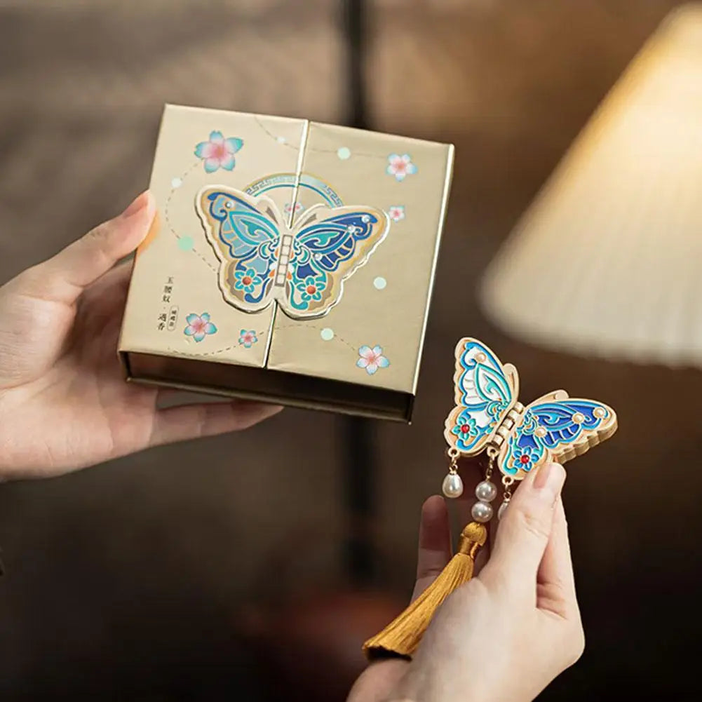 Butterfly Solid Perfume Fragrance Balm Long-Lasting Scent,Portable Fragrance Wax,Practical Birthday Gift for Women Makeup Set