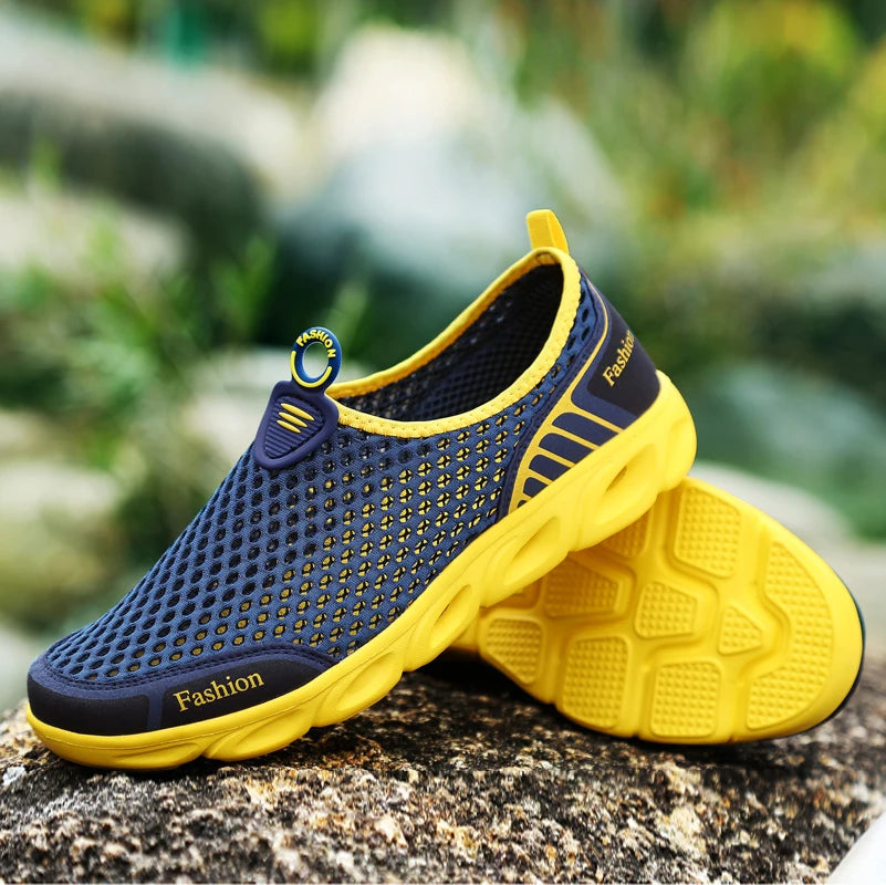 Men's Quick-Dry Water Shoes – Breathable Beach & Camping Trainers
