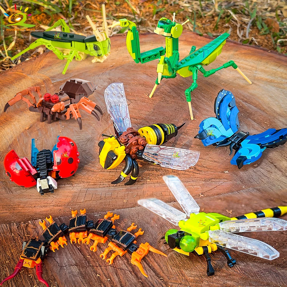 Insect World Building Blocks Set – Bee, Butterfly, Mantis & More